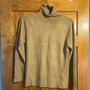 Women’s Tan Turtleneck Sweater size M-L
